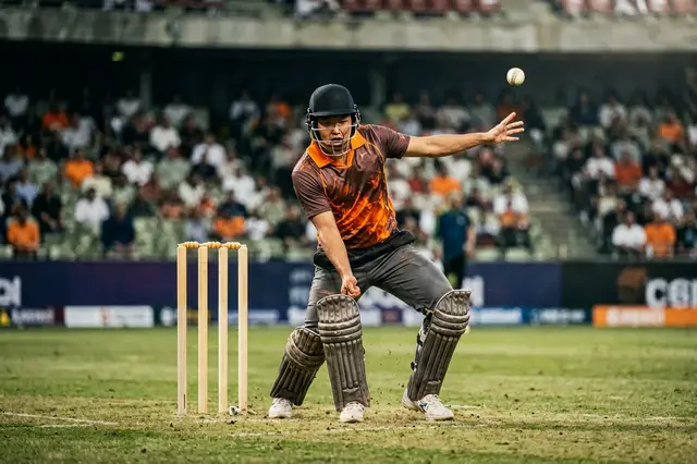 Willey, Sanderson come to the fore as Northants progress again